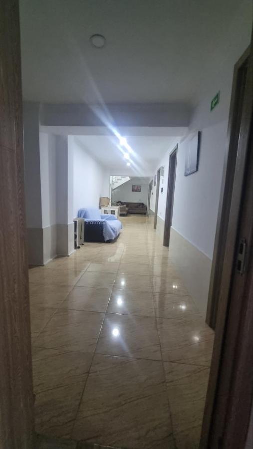 Femi Ji Hotel Батуми Екстериор снимка