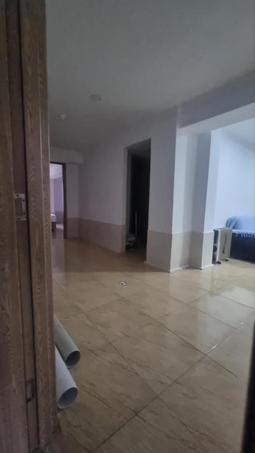 Femi Ji Hotel Батуми Екстериор снимка